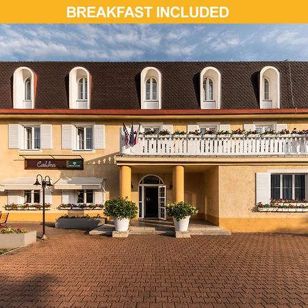 Prague Hotel Carl Inn Restaurant & Free Parking 外观 照片